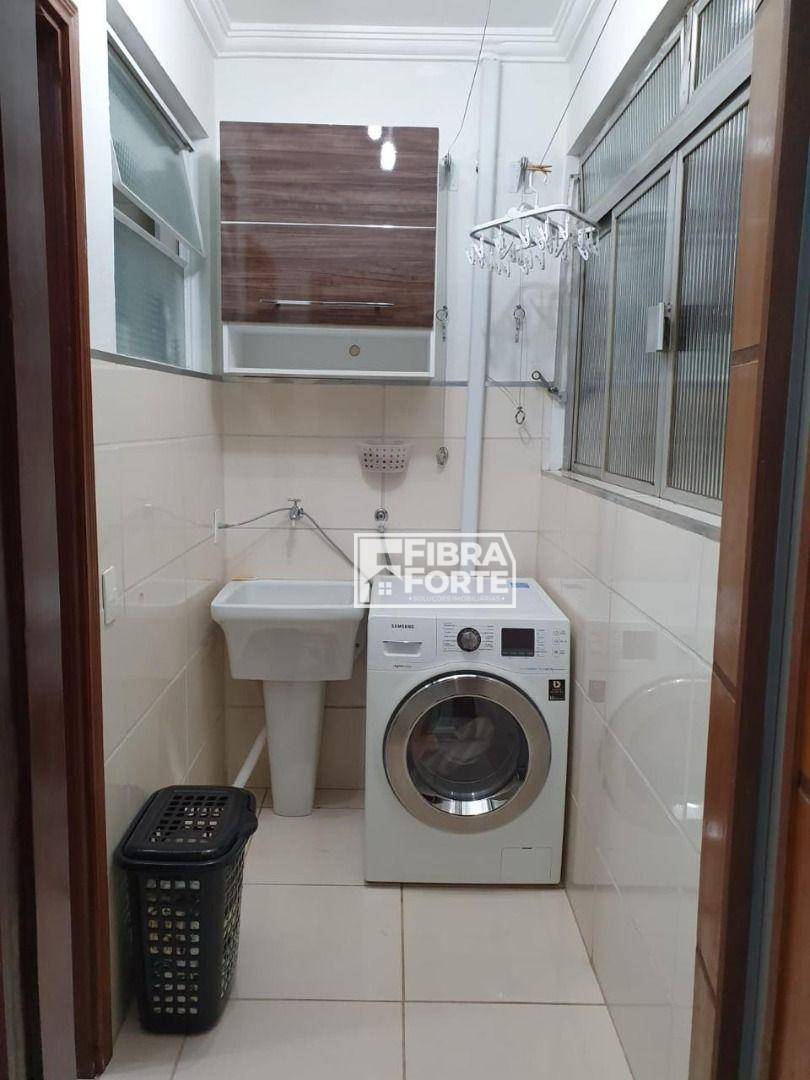 Apartamento à venda com 2 quartos, 66m² - Foto 6