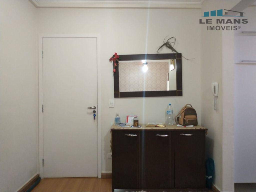 Apartamento à venda com 3 quartos, 85m² - Foto 4