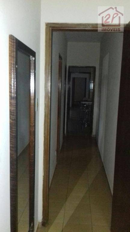 Sobrado à venda com 3 quartos, 230m² - Foto 3