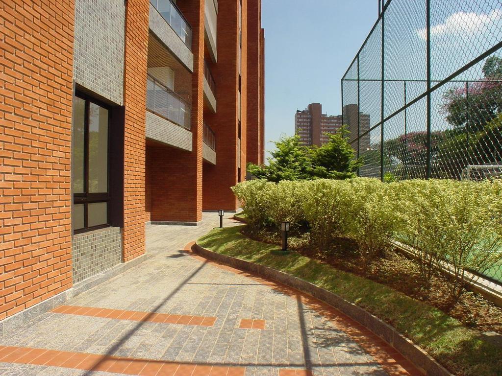 Apartamento à venda com 3 quartos, 260m² - Foto 4