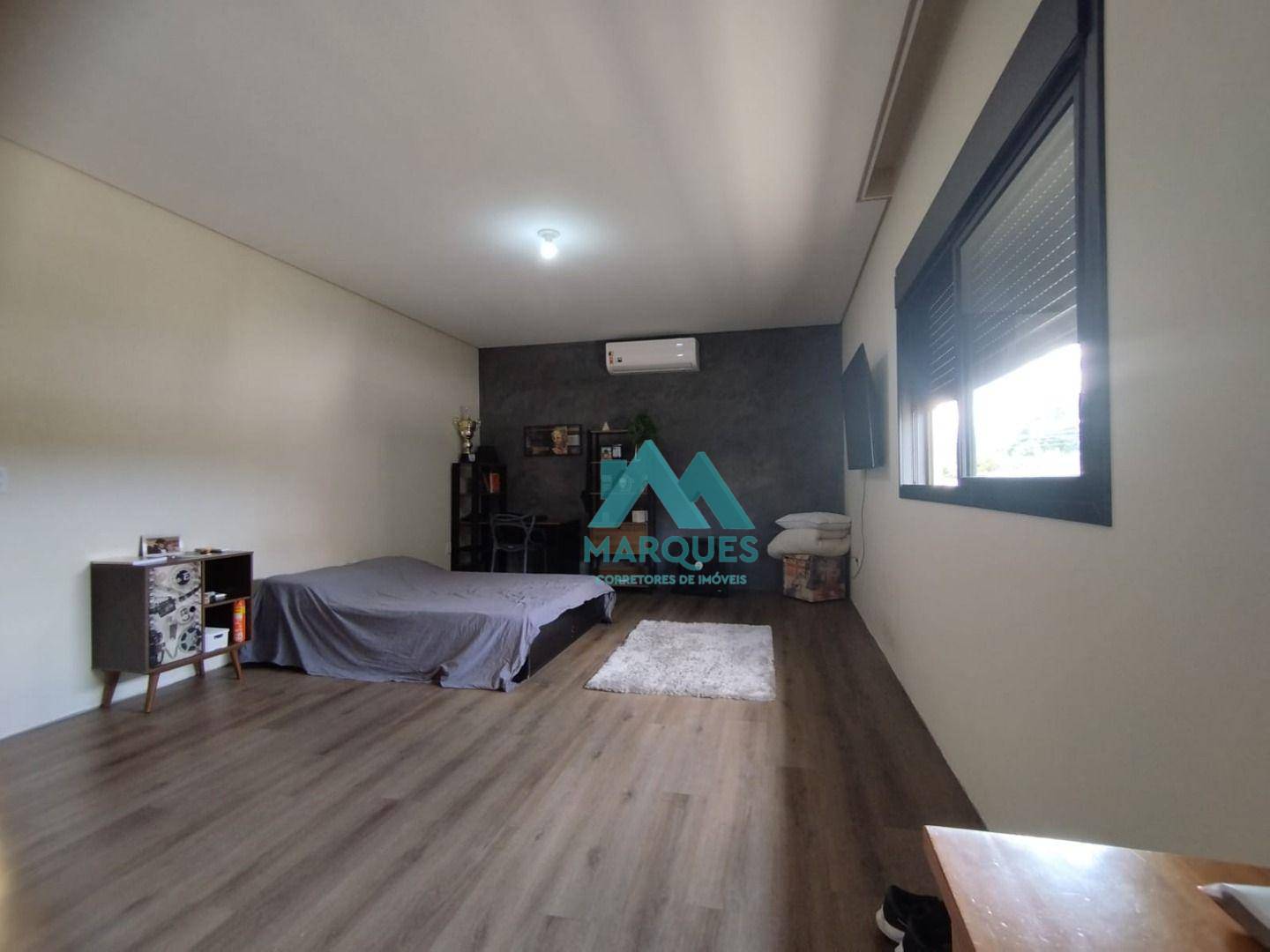 Sobrado à venda com 3 quartos, 370m² - Foto 4