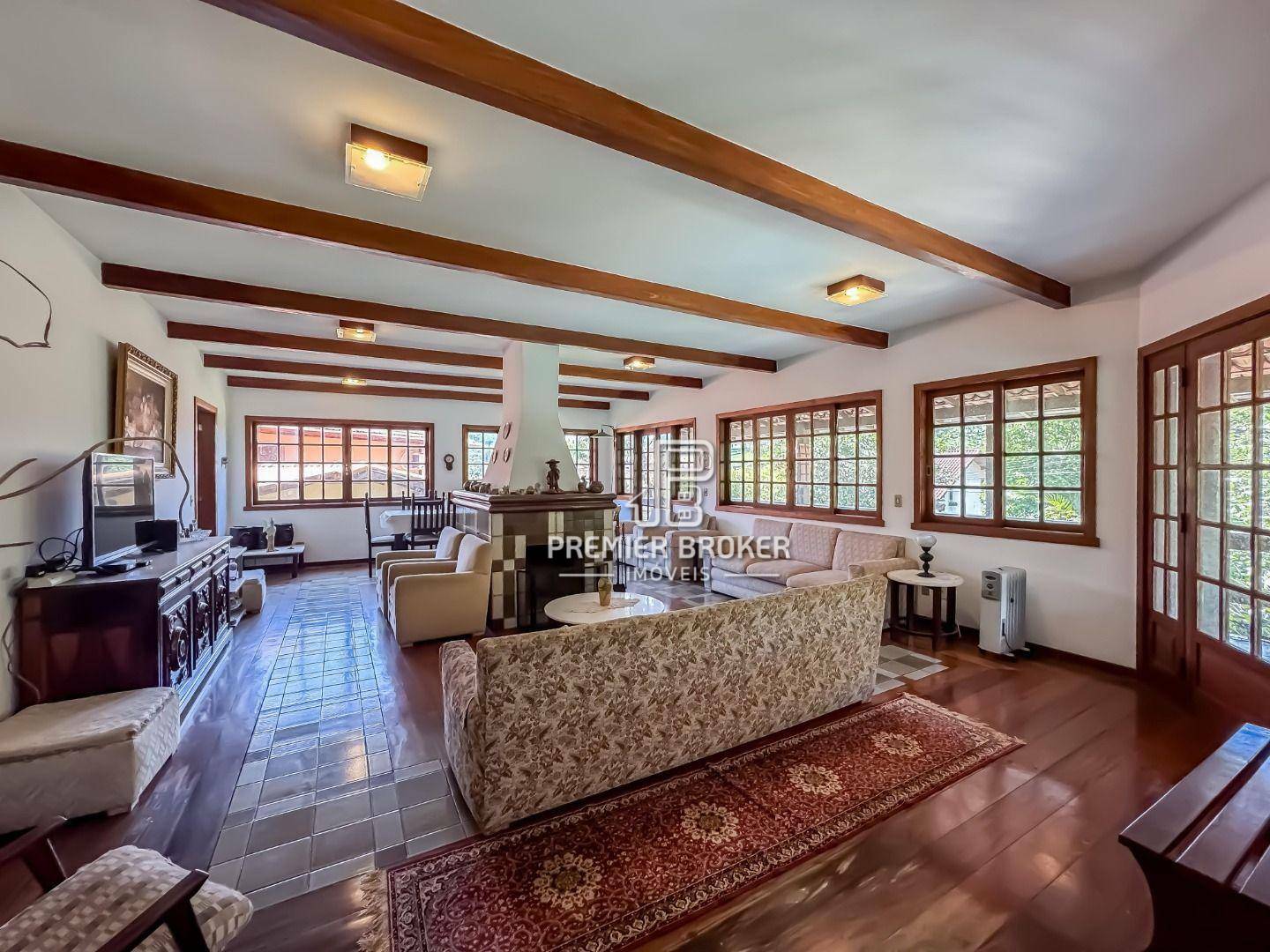 Casa de Condomínio à venda com 4 quartos, 312m² - Foto 12
