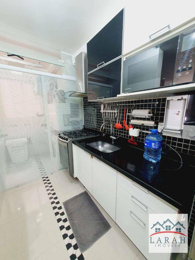 Apartamento à venda com 3 quartos, 70m² - Foto 7