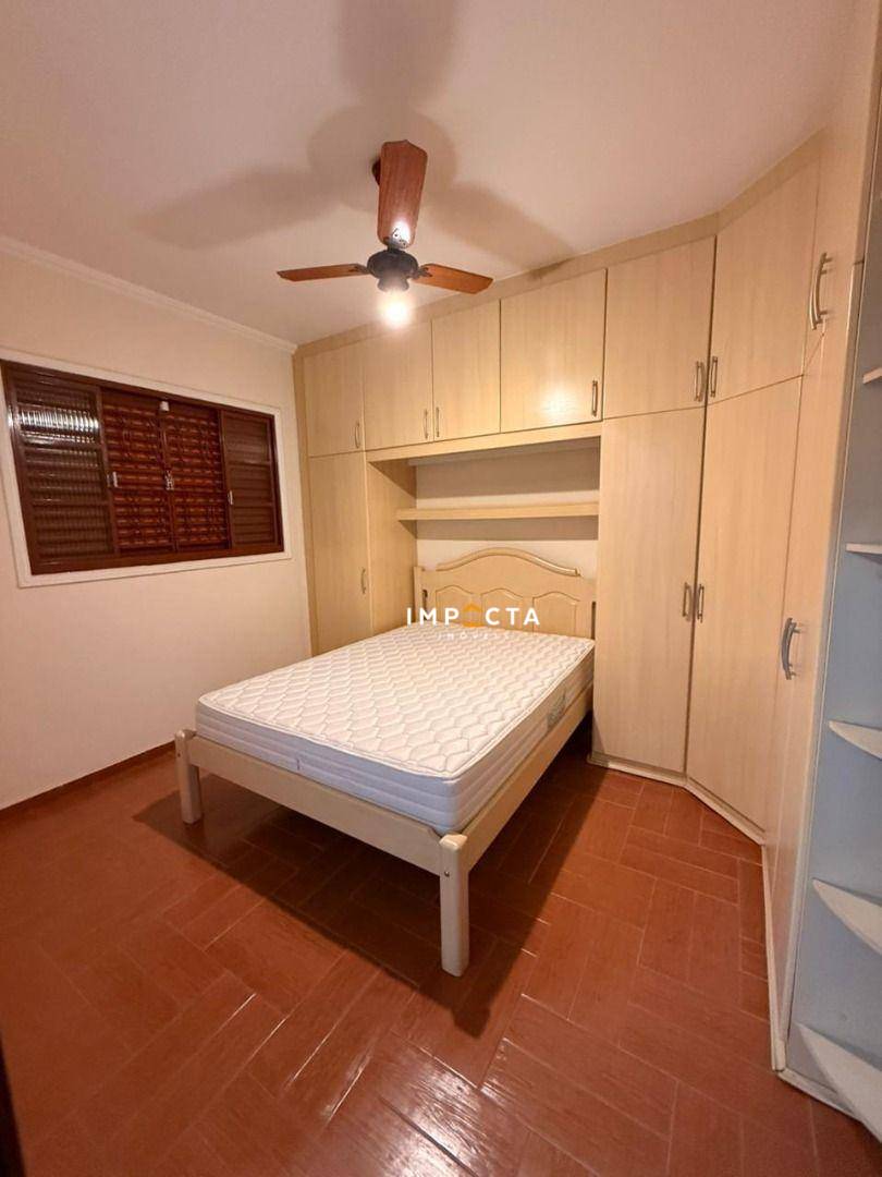 Casa, 3 quartos, 202 m² - Foto 9