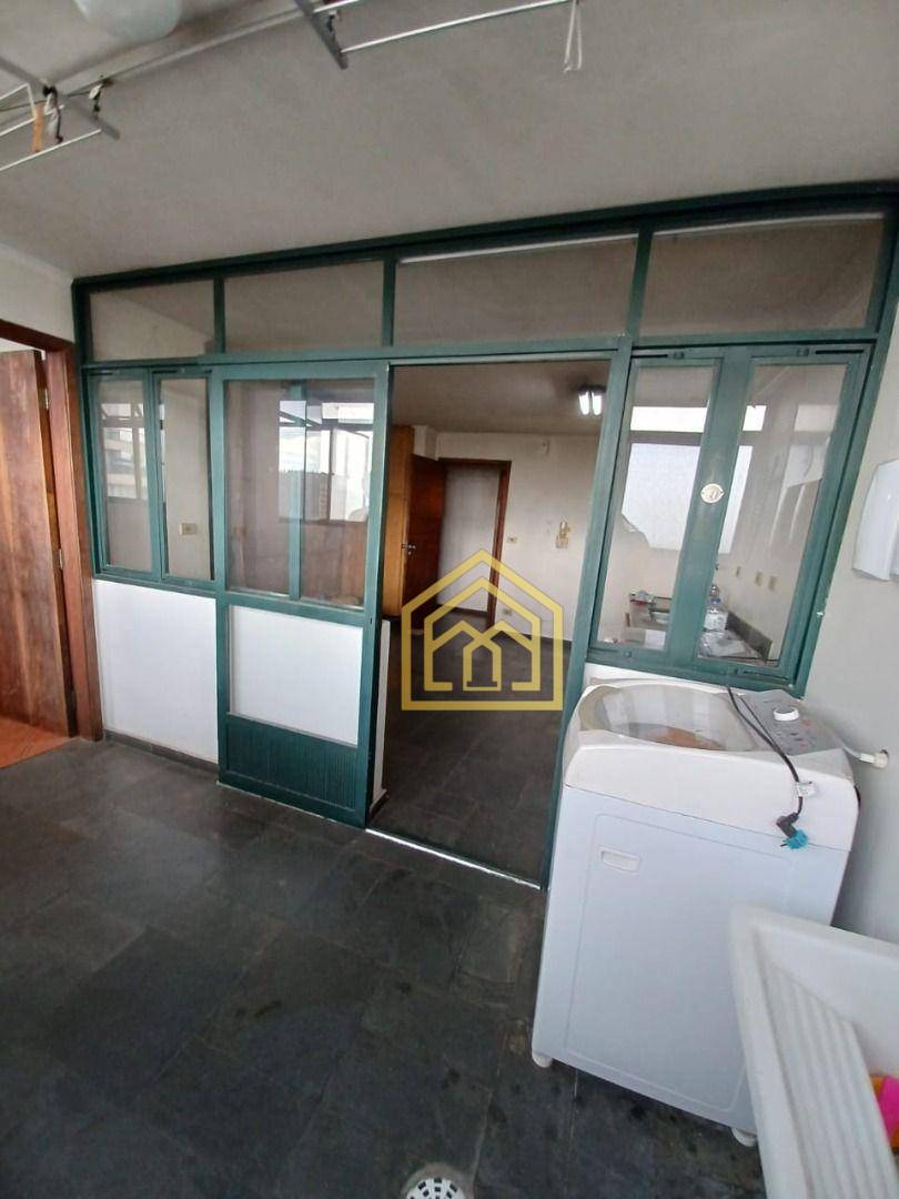 Apartamento à venda com 4 quartos, 176m² - Foto 6