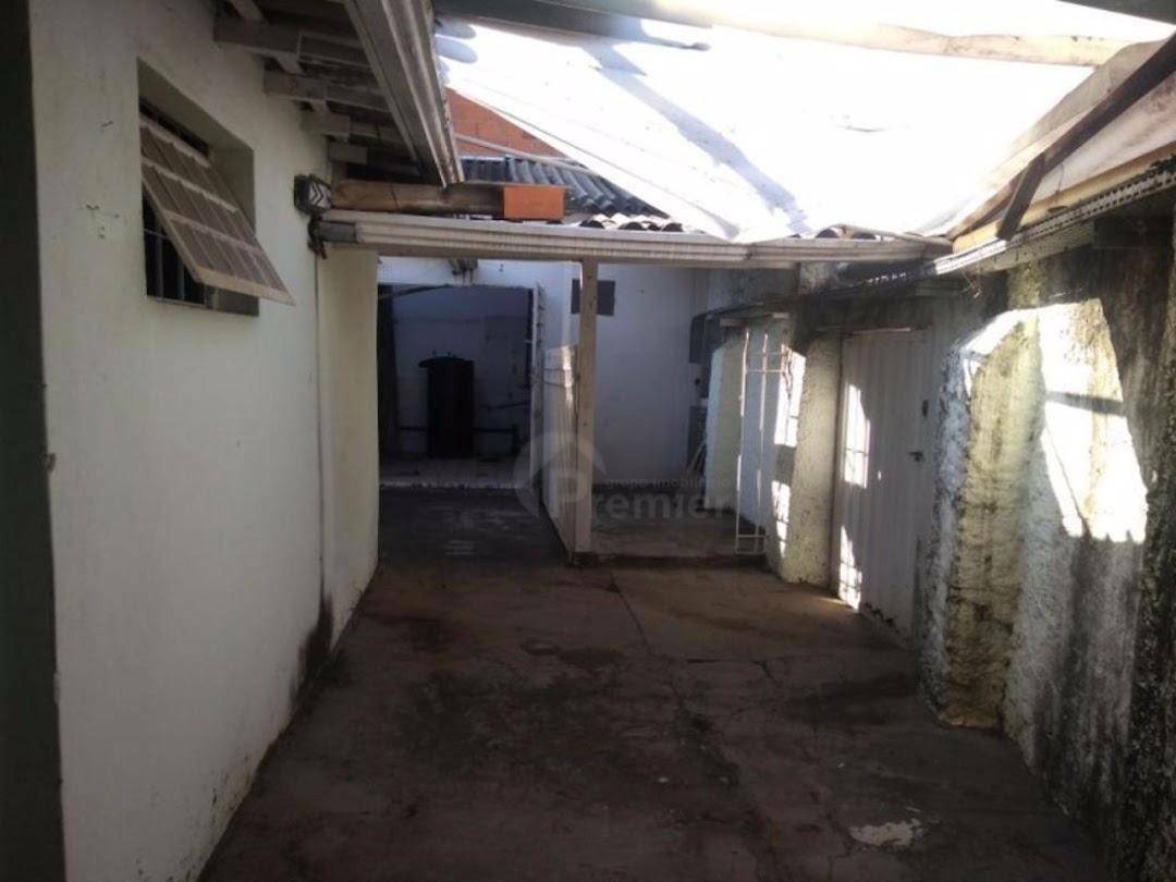 Casa à venda e aluguel com 1 quarto, 774m² - Foto 27