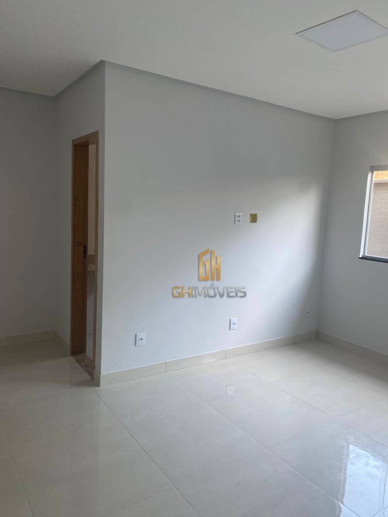 Casa à venda com 3 quartos, 107m² - Foto 5