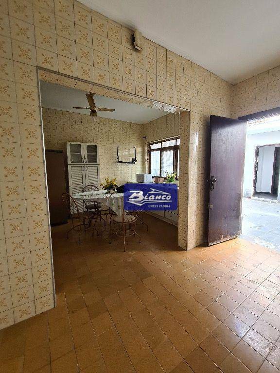 Sobrado à venda com 3 quartos, 800m² - Foto 40