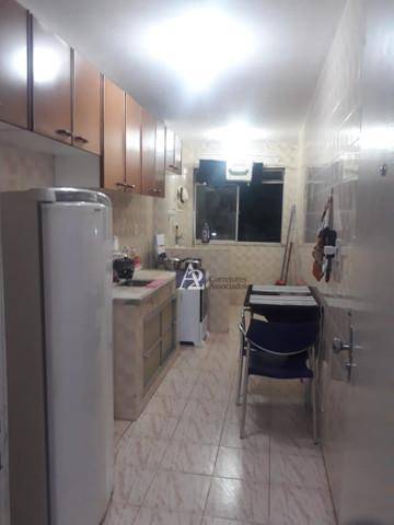 Apartamento à venda com 2 quartos, 50m² - Foto 4