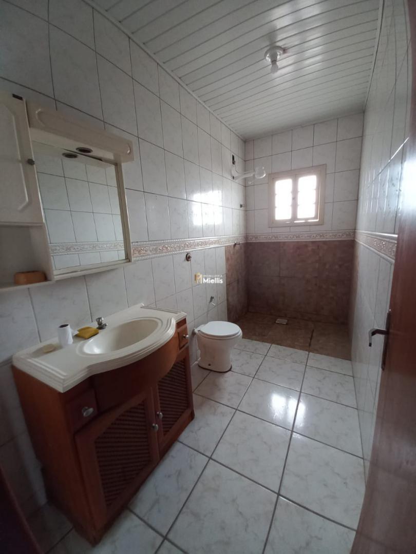 Casa à venda com 2 quartos, 150m² - Foto 8