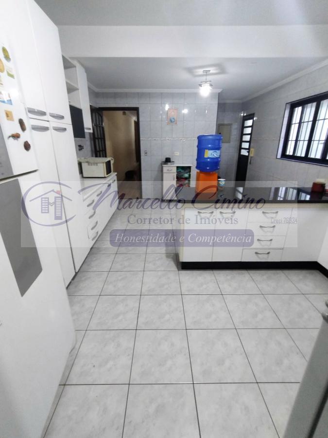 Sobrado à venda com 3 quartos, 310m² - Foto 10