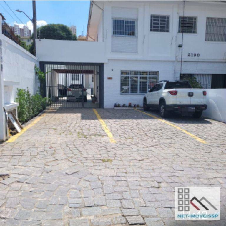 Sobrado à venda com 6 quartos, 230m² - Foto 1