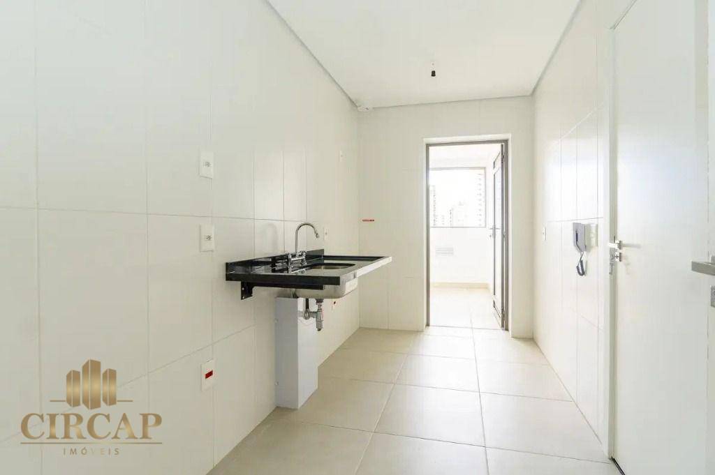 Apartamento à venda com 3 quartos, 134m² - Foto 11