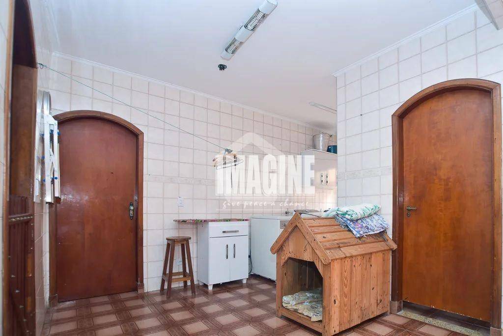 Sobrado à venda com 4 quartos, 360m² - Foto 30