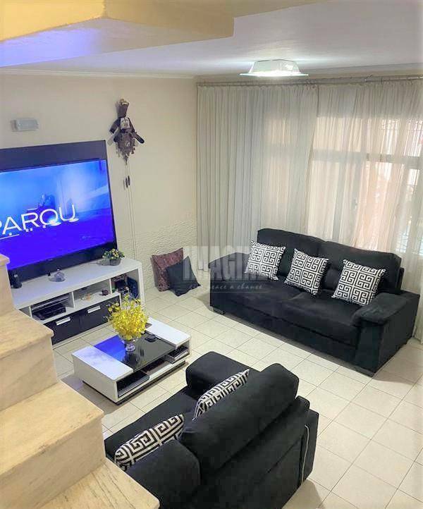 Sobrado à venda com 2 quartos, 144m² - Foto 1