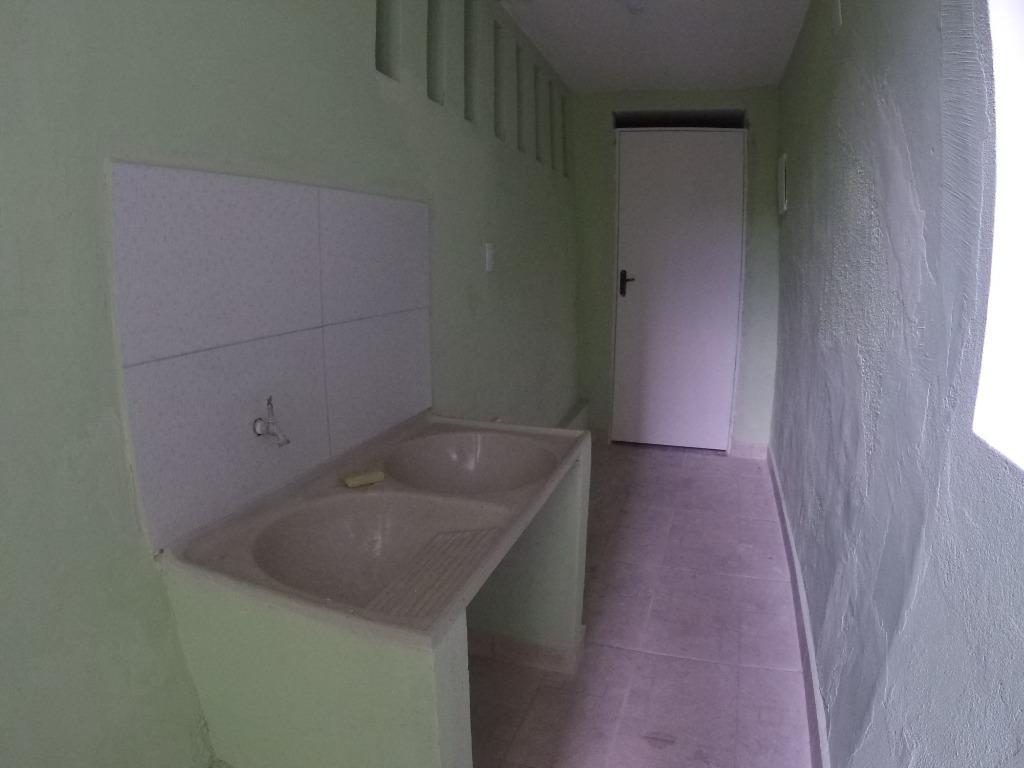 Casa à venda com 2 quartos, 240m² - Foto 19