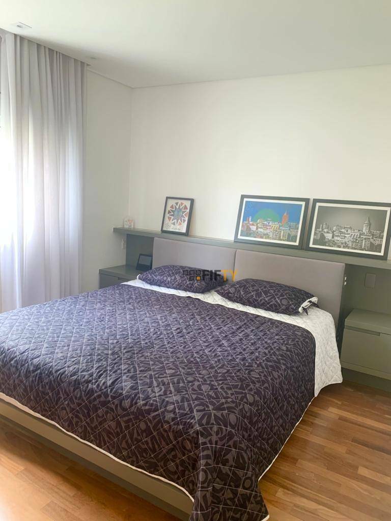 Apartamento à venda com 3 quartos, 153m² - Foto 18