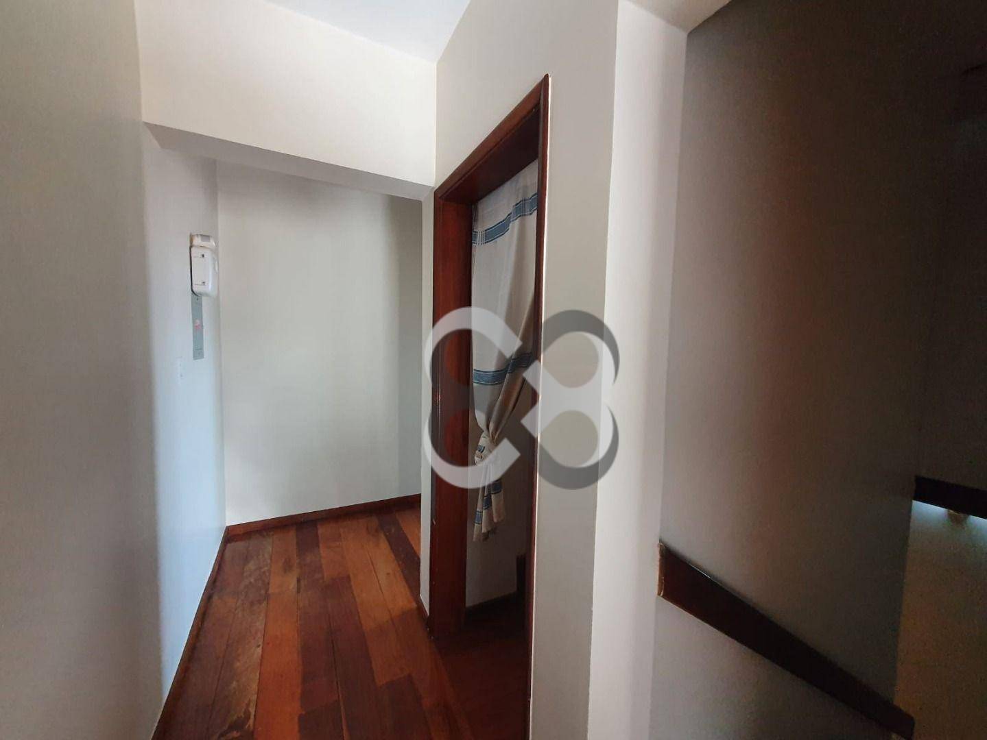 Casa à venda com 4 quartos, 180m² - Foto 15