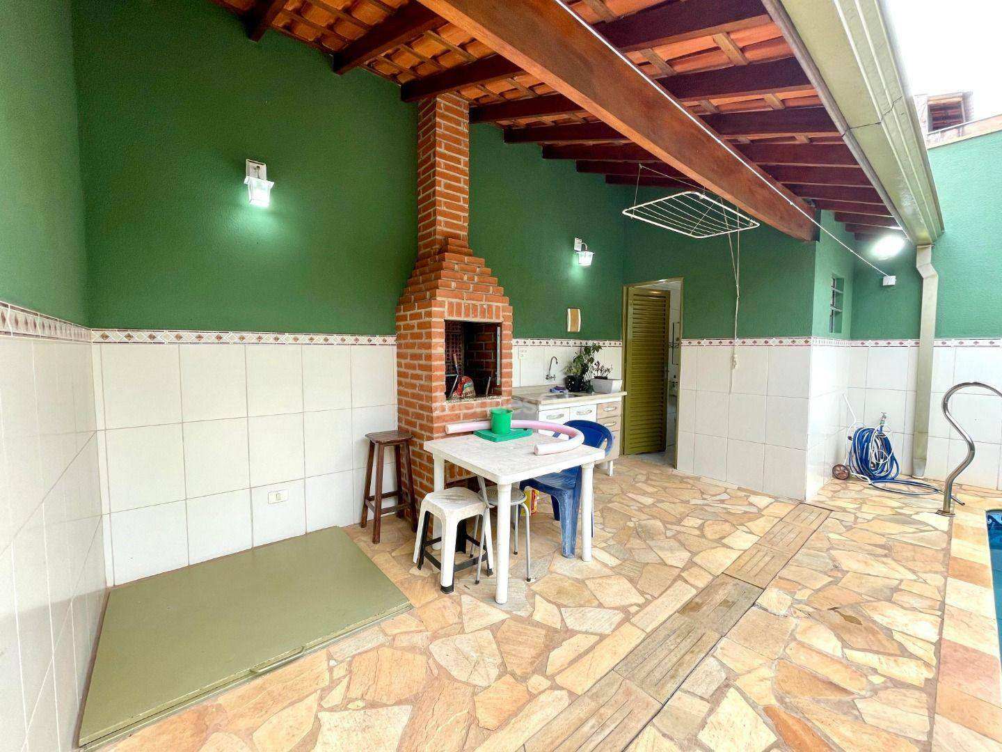 Casa à venda com 3 quartos, 132m² - Foto 16