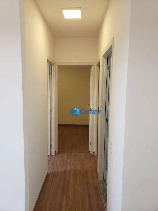 Apartamento à venda com 3 quartos, 54m² - Foto 8