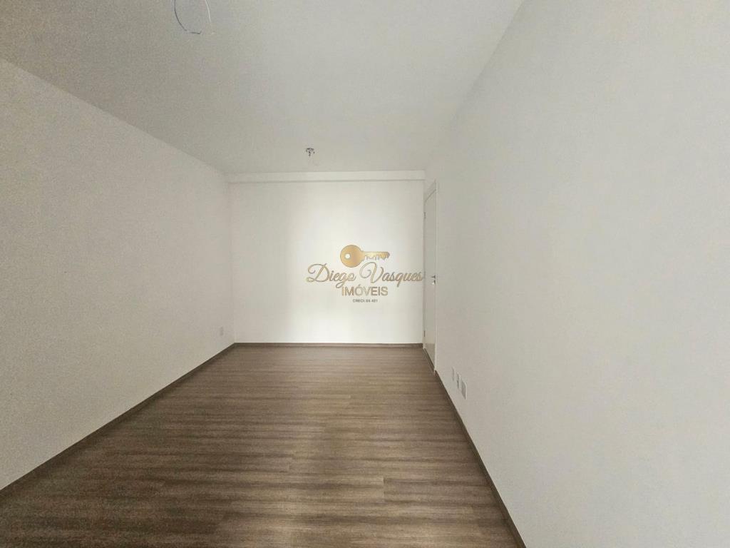 Apartamento à venda com 2 quartos, 50m² - Foto 2