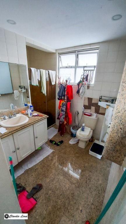 Apartamento à venda com 4 quartos, 240m² - Foto 28