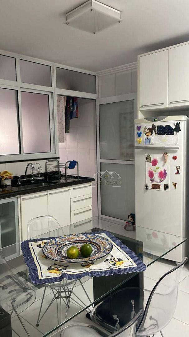 Apartamento à venda com 3 quartos, 133m² - Foto 8