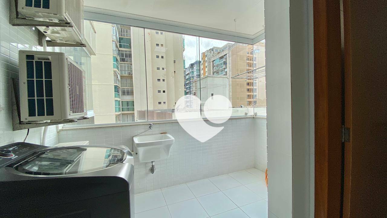 Apartamento à venda com 3 quartos, 135m² - Foto 16