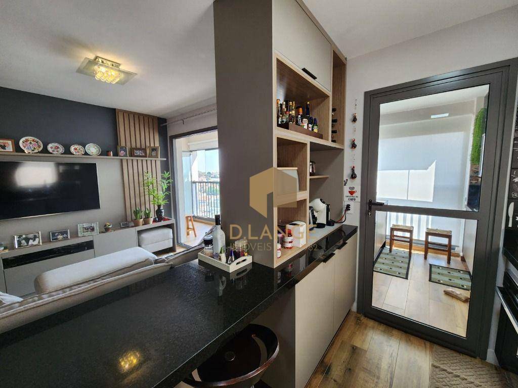 Apartamento à venda com 3 quartos, 107m² - Foto 9