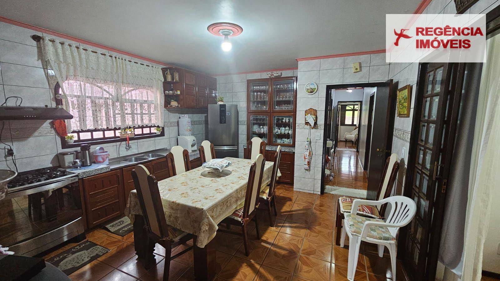 Casa à venda com 4 quartos, 270m² - Foto 16