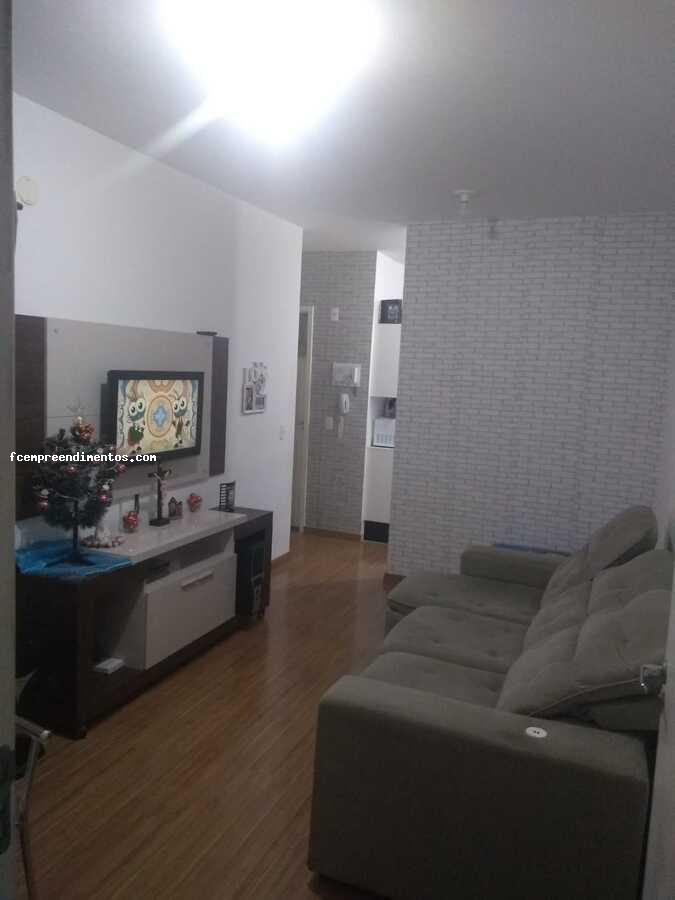 Apartamento à venda com 2 quartos, 48m² - Foto 12