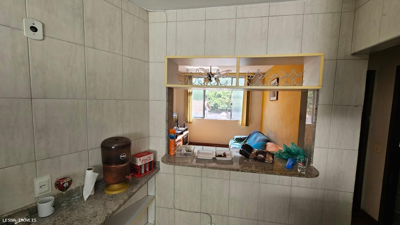 Apartamento à venda com 2 quartos, 60m² - Foto 10