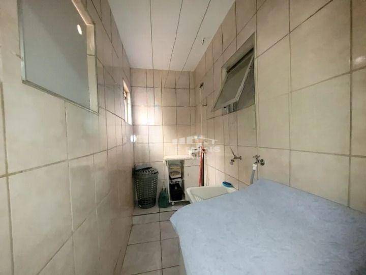 Apartamento à venda com 3 quartos, 74m² - Foto 13