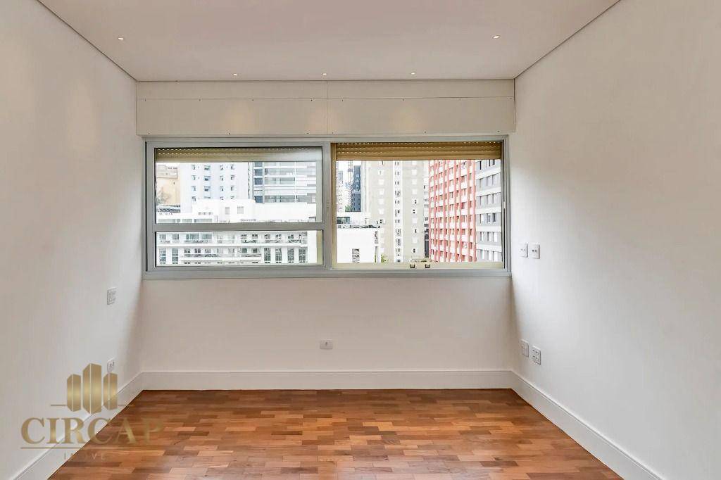 Apartamento à venda com 3 quartos, 300m² - Foto 13