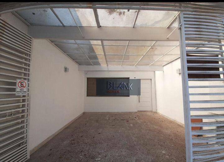 Casa para alugar com 2 quartos, 146m² - Foto 18