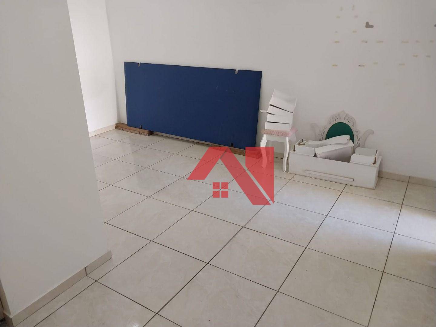 Casa à venda com 3 quartos, 120m² - Foto 13