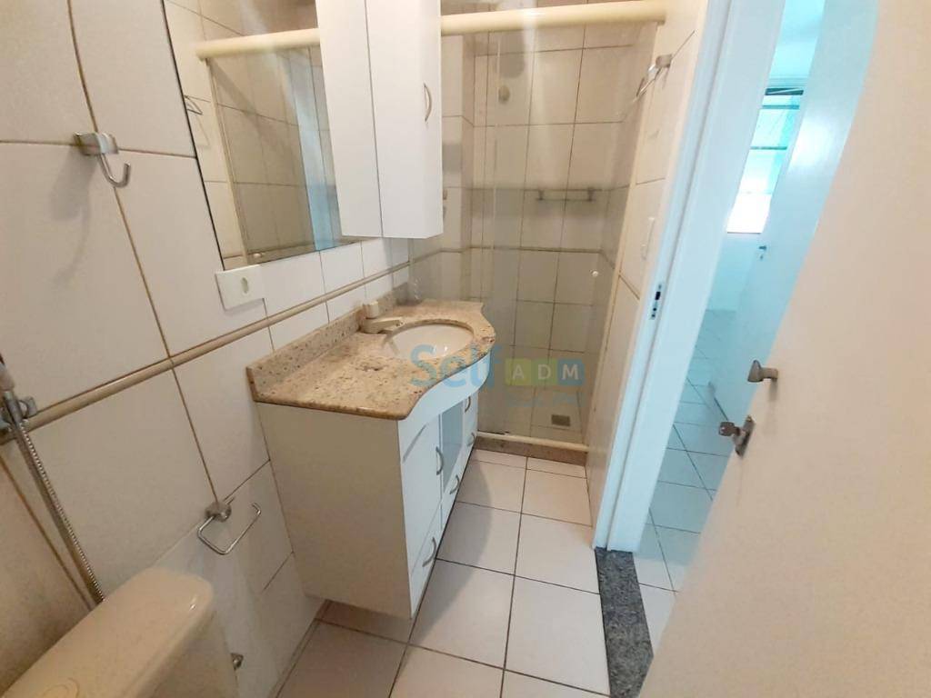 Apartamento para alugar com 2 quartos, 63m² - Foto 7