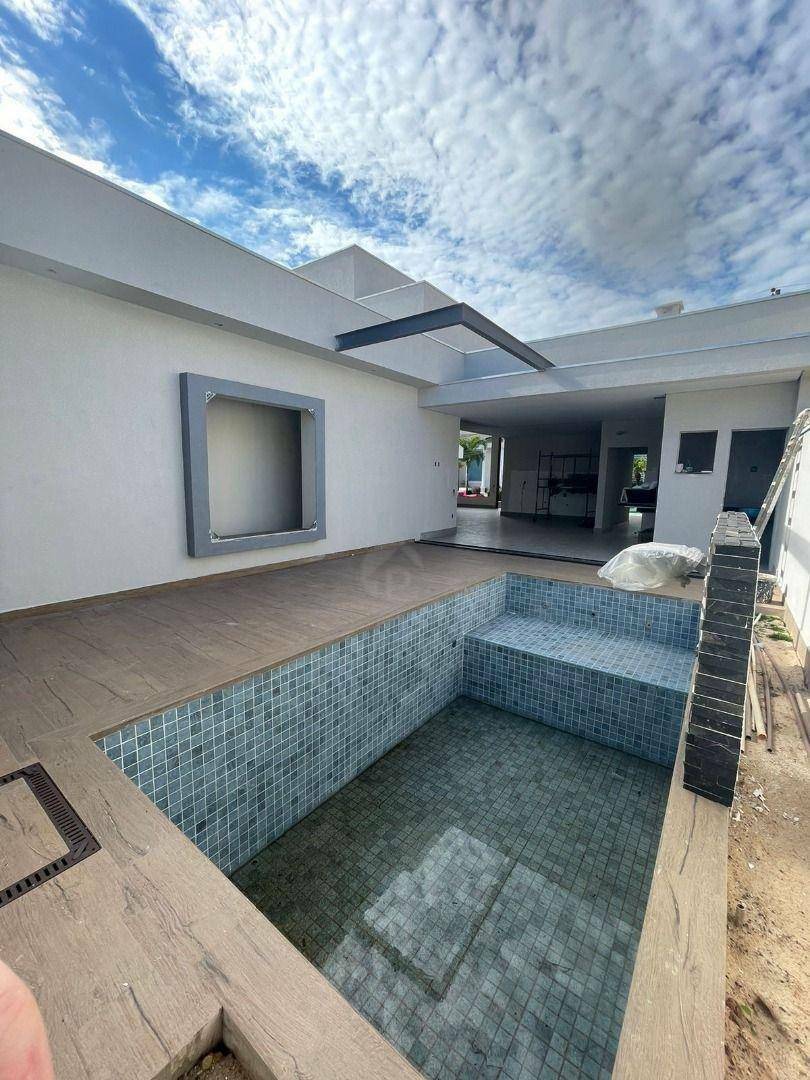 Casa de Condomínio à venda com 4 quartos, 230m² - Foto 5