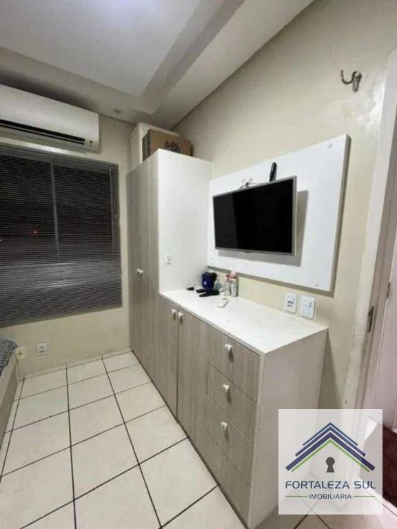 Apartamento à venda com 2 quartos, 44m² - Foto 10