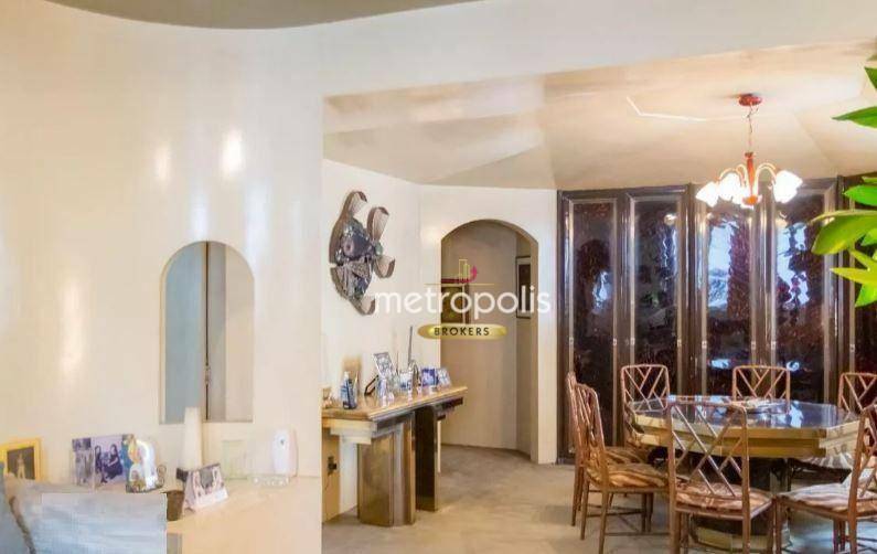 Apartamento à venda com 4 quartos, 212m² - Foto 4