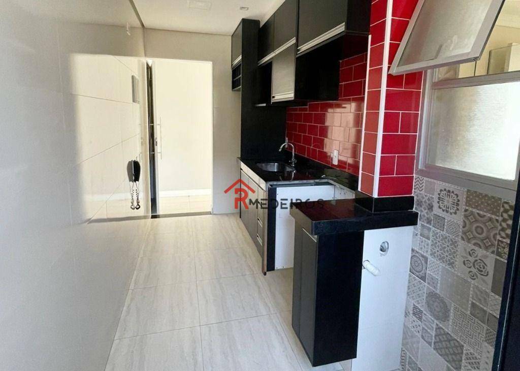 Apartamento à venda com 2 quartos, 70m² - Foto 7