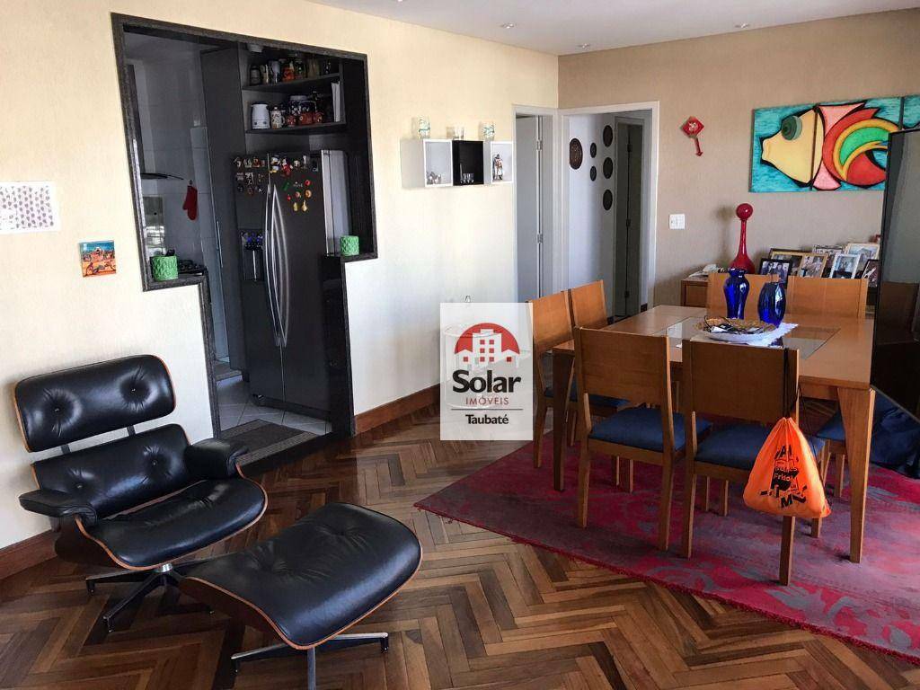 Apartamento à venda com 3 quartos, 110m² - Foto 2