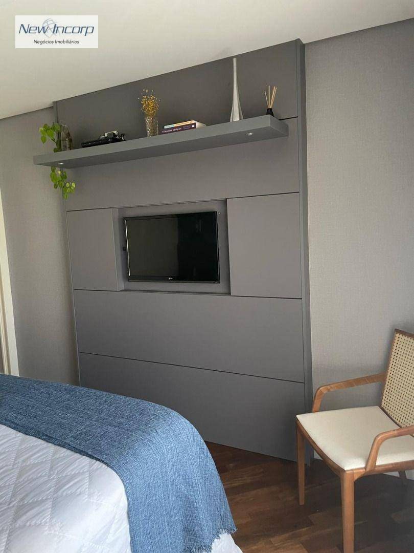 Apartamento à venda com 3 quartos, 233m² - Foto 18