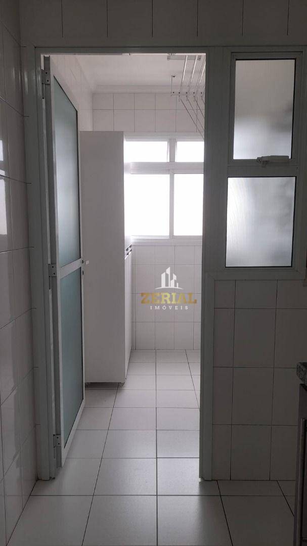 Apartamento para alugar com 2 quartos, 64m² - Foto 25