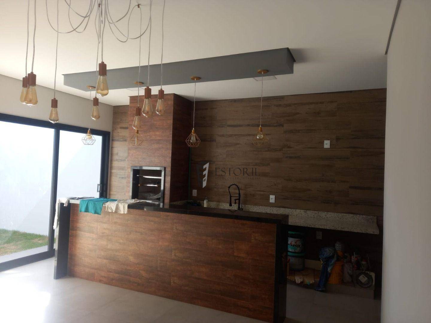 Casa à venda com 3 quartos, 300M2 - Foto 9