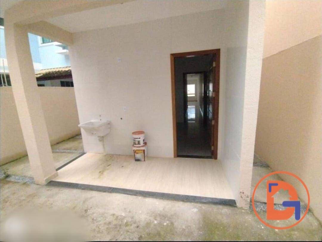 Casa à venda com 4 quartos, 180m² - Foto 11