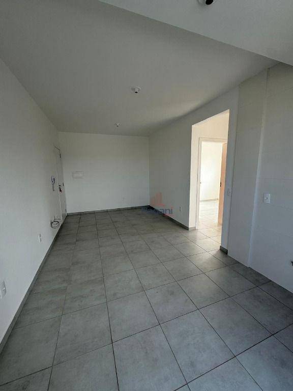 Apartamento à venda com 2 quartos, 50m² - Foto 5