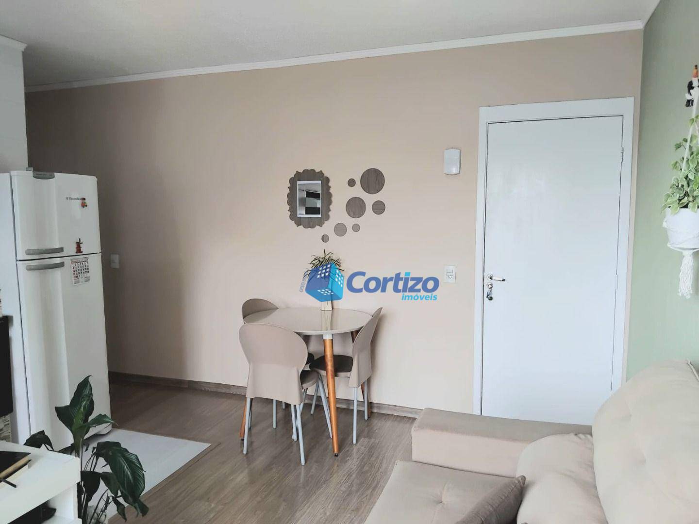 Apartamento à venda com 2 quartos, 49m² - Foto 6