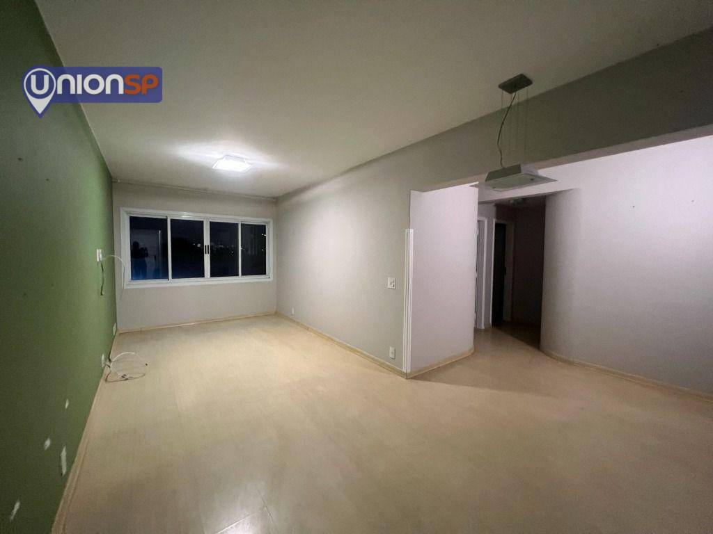 Apartamento à venda com 2 quartos, 79m² - Foto 1