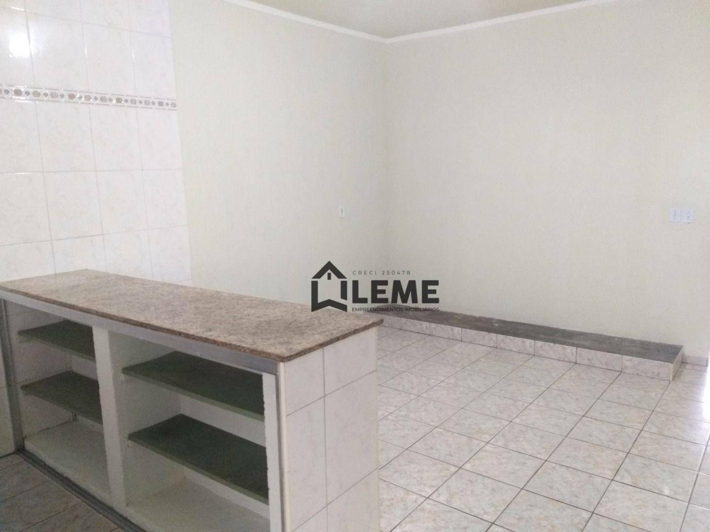 Casa à venda com 3 quartos, 161m² - Foto 14